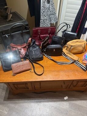 Buy A Dress Or A Pair Of Jeans Match It With A Bag